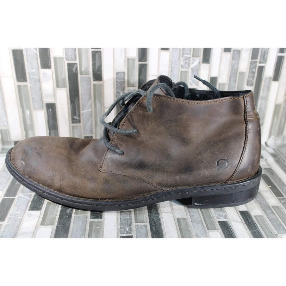Born Ankle High Leather Hand Crafted Boots Size 11‎